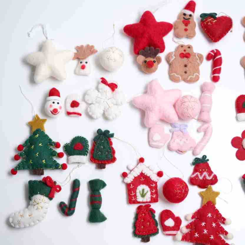 Christmas DIY Felt Craft Kit Tree Decorative Doll Accessories Atmosphere Decoration Set