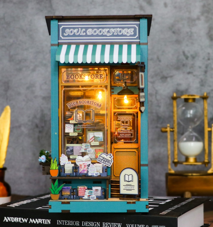 DIY Cottage Bookstore Book Nook